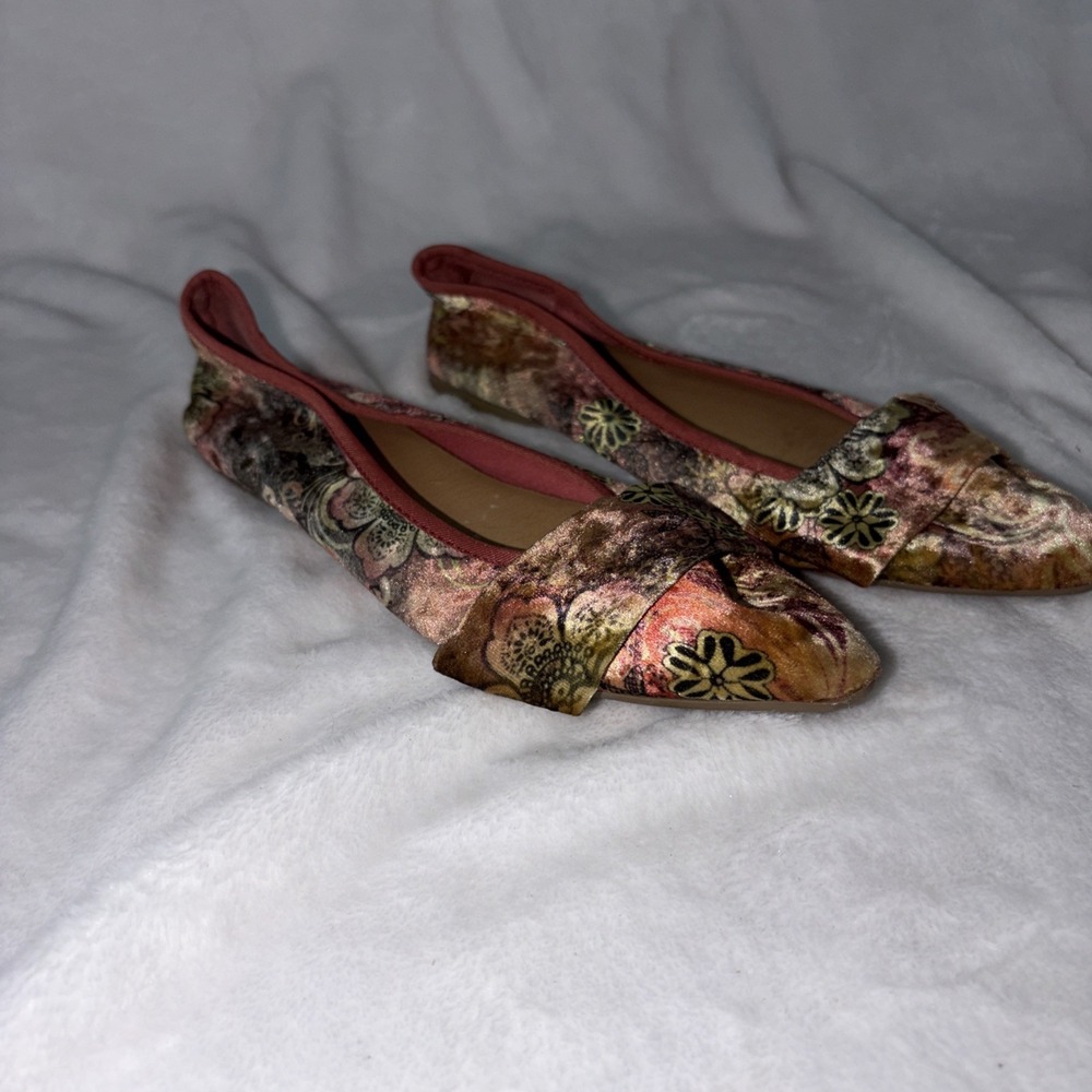 Bamboo Metallic Floral Pointed Toe‎ Ballet Flats Size 8 Gorpore Whimsy Y2K EUC